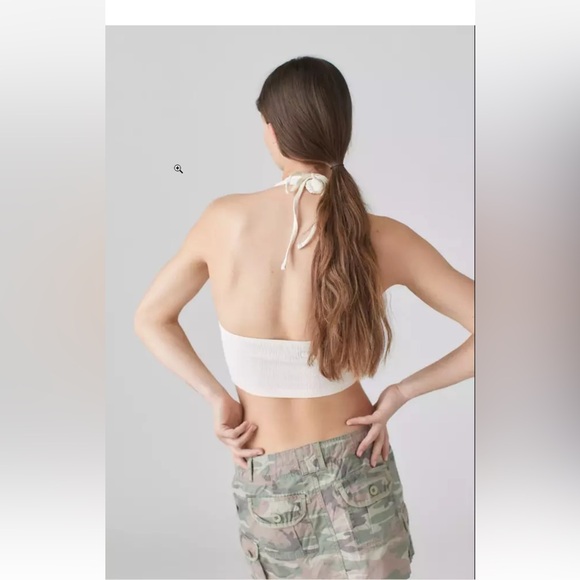 🆕 Urban Outfitters Cream Valeria Halter Top, Women's Size Medium - Picture 2 of 10
